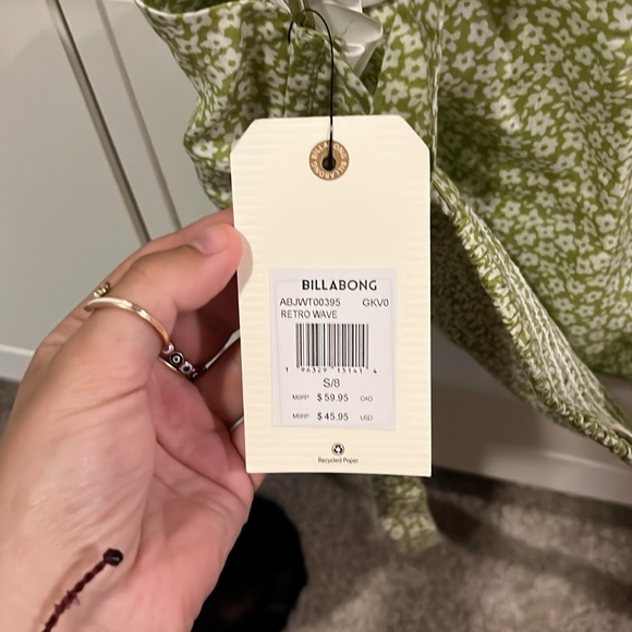 Cute billabong halter top - Picture 3 of 3